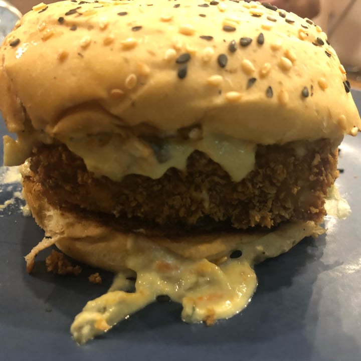 review photo of Refúgio Veg Hambúrguer Zeca Tofu shared by @kareneduardas on 26 Jan 2022 - review