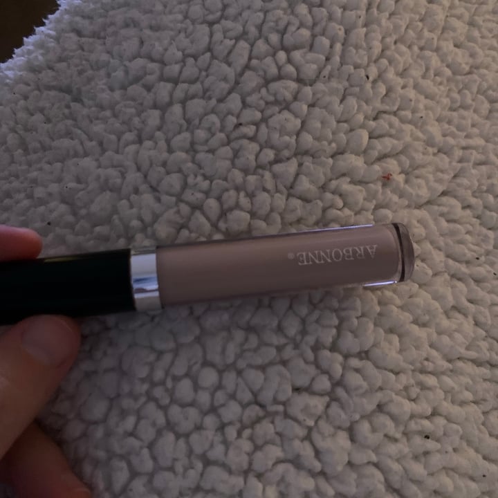 photo of Arbonne Concealer shared by @dsb2 on  01 Jan 2021 - review