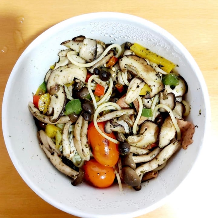 review photo of Saute-San Aglio Olio shared by @kristenchng on 27 Aug 2020 - review