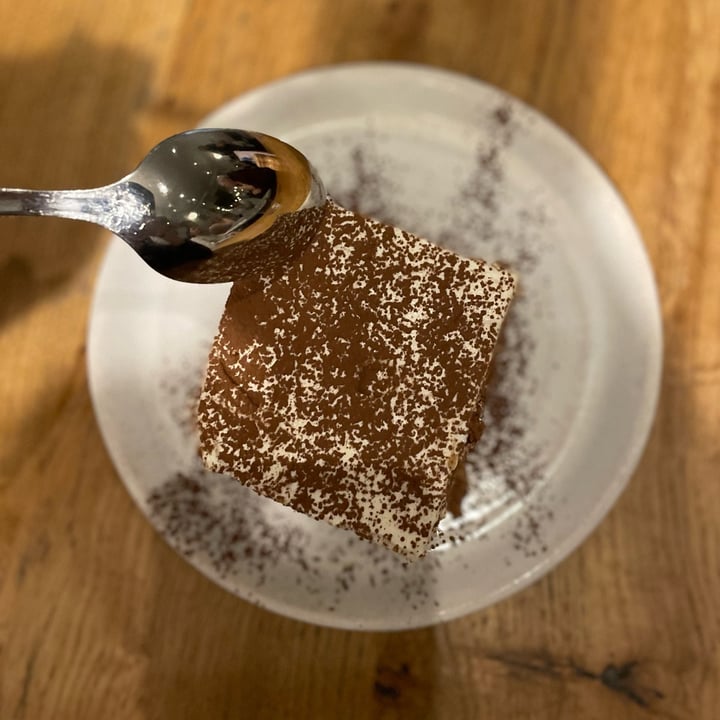 photo of Mildreds Restaurant white chocolate almond tiramisu shared by @thelondonvegan on  28 Nov 2022 - review