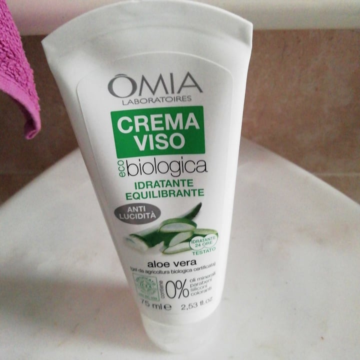 photo of Omia Laboratoires Crema Viso Idratante Equilibrante aloe vera shared by @eledic on  04 Jul 2021 - review