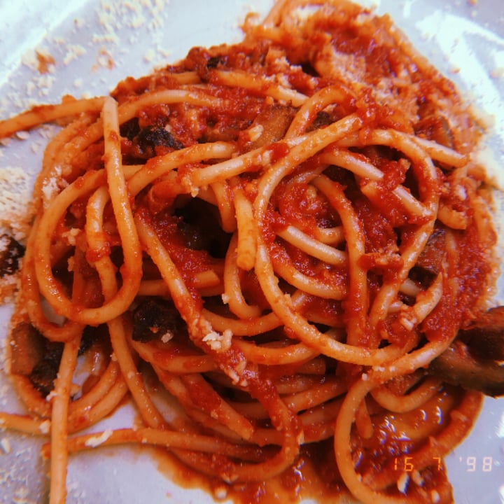 photo of Rifugio Romano Vegan Amatriciana shared by @lifesupportx on  16 Jun 2022 - review