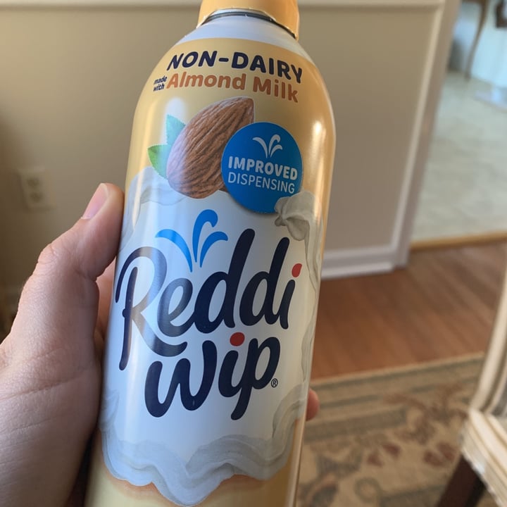 review photo of Reddi-wip Almond Milk Reddi Wip shared by @rtoms on 07 May 2020 - review