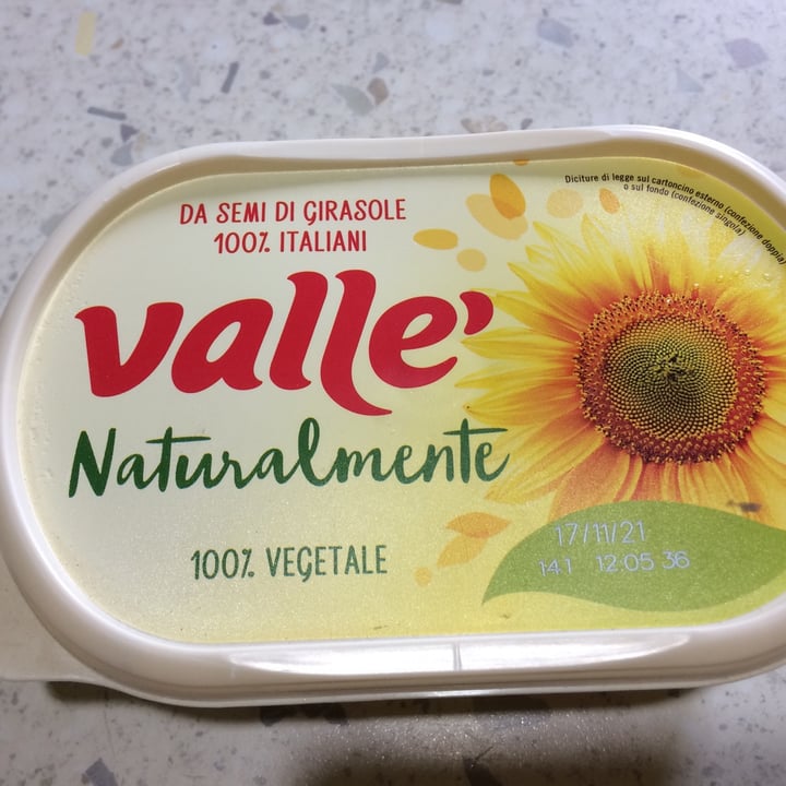 photo of Valle' Naturalmente 100% vegetale shared by @coloratantonella on  09 Oct 2021 - review