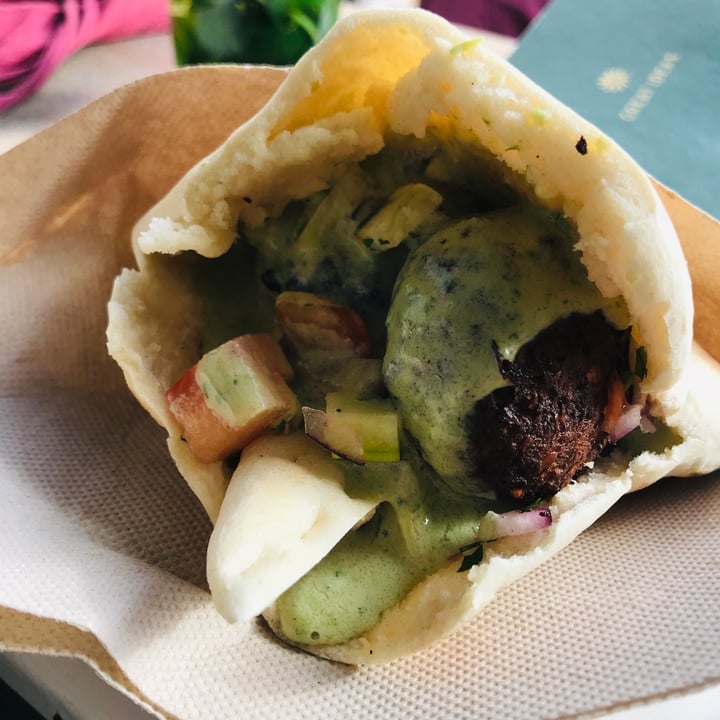 photo of Pitacasso Falafel verde con salsa de tahini shared by @deniz on  21 Mar 2021 - review