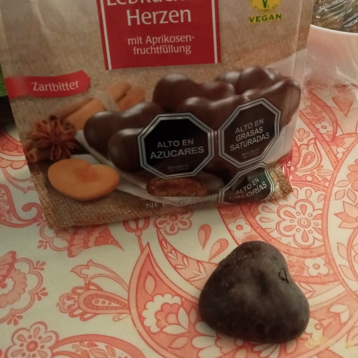 photo of Weiss Spezialitäten Lebkuchen Herzen shared by @kerstin269 on  16 Jan 2021 - review