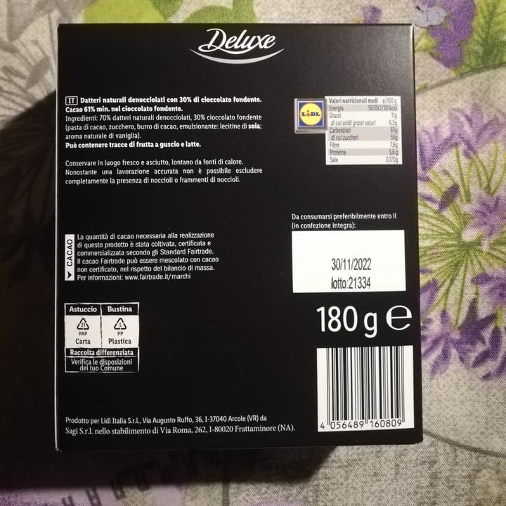 review photo of Deluxe Datteri ricoperti di cioccolato Fondente shared by @progettocuoriliberi on 30 Dec 2021 - review