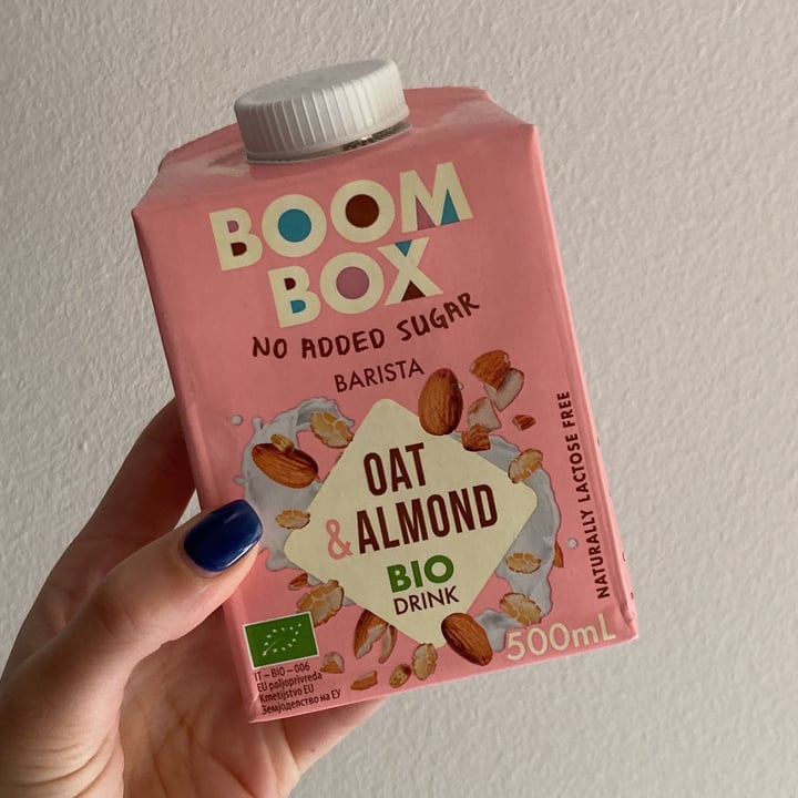 photo of BOOM BOX Organic Oat Drink With Almonds shared by @mmara on  30 Apr 2022 - review