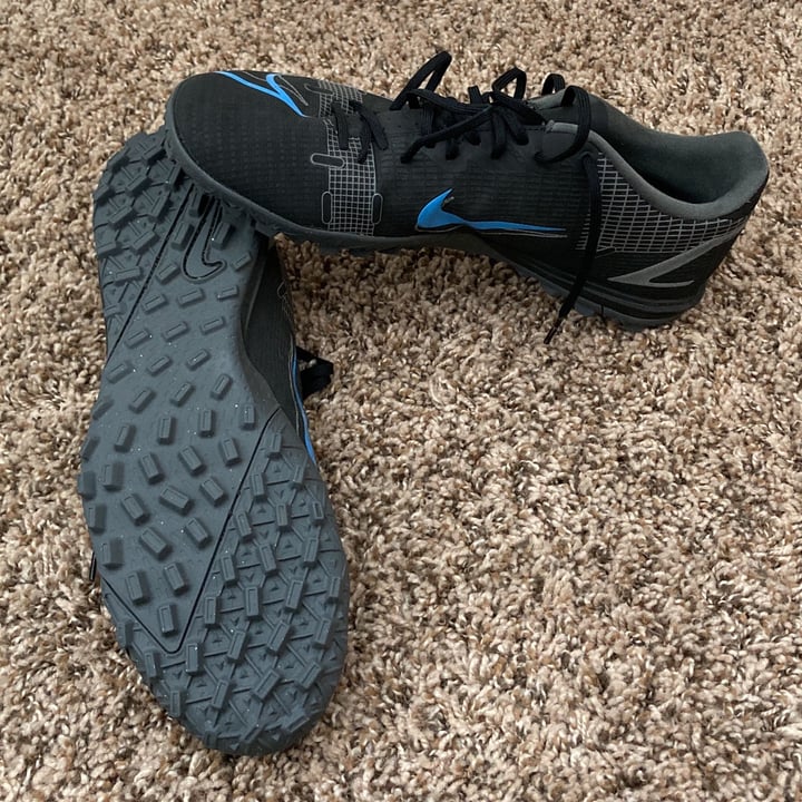 review photo of Nike Mercurial Vapor 14 Club TF shared by @veganosaventureros on 27 Jan 2022 - review