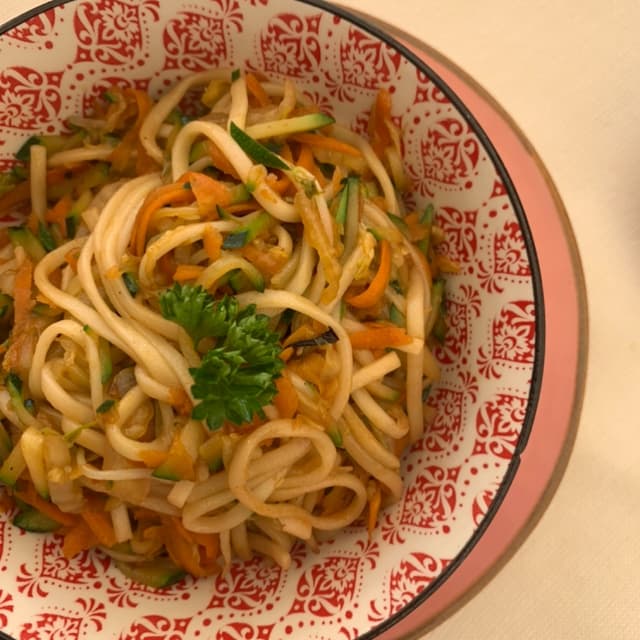 Photo of the dish “Noodles con verdure”