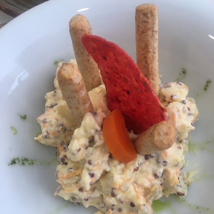 review photo of Vegetariano TEFF Ensaladilla Rusa con Quinoa roja shared by @andy11 on 13 Oct 2020 - review