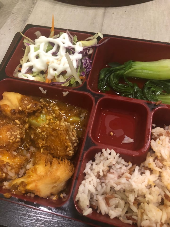 photo of Nature Cafe Monkey head mushroom bento shared by @ninamort on  14 Mar 2020 - review