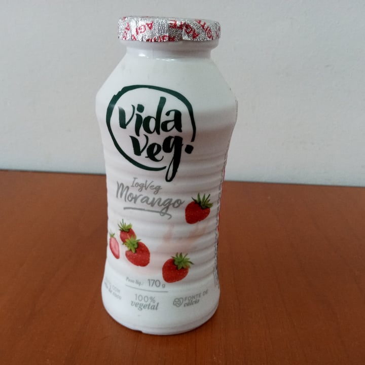 photo of Vida Veg Iogurte Sabor Morango shared by @milafarto on  25 Sep 2022 - review