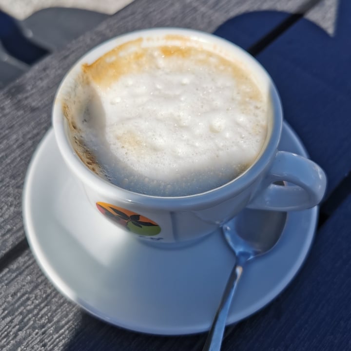 photo of BAR Cappuccino di soia shared by @posataverde on  18 Apr 2022 - review
