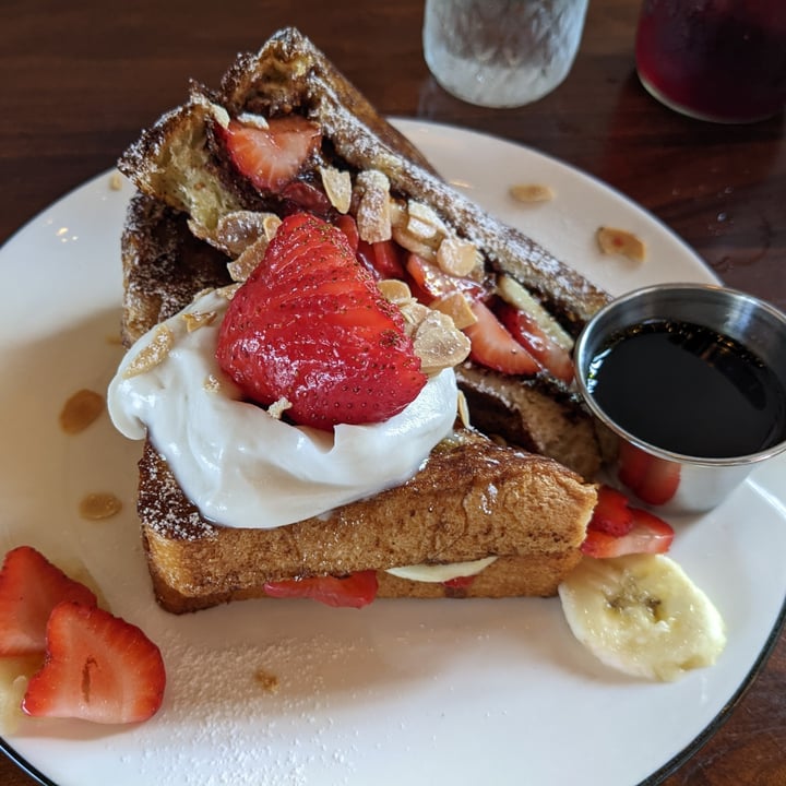 photo of The Wild Chive stuffed french Toast shared by @kristnsanse on  29 Oct 2022 - review