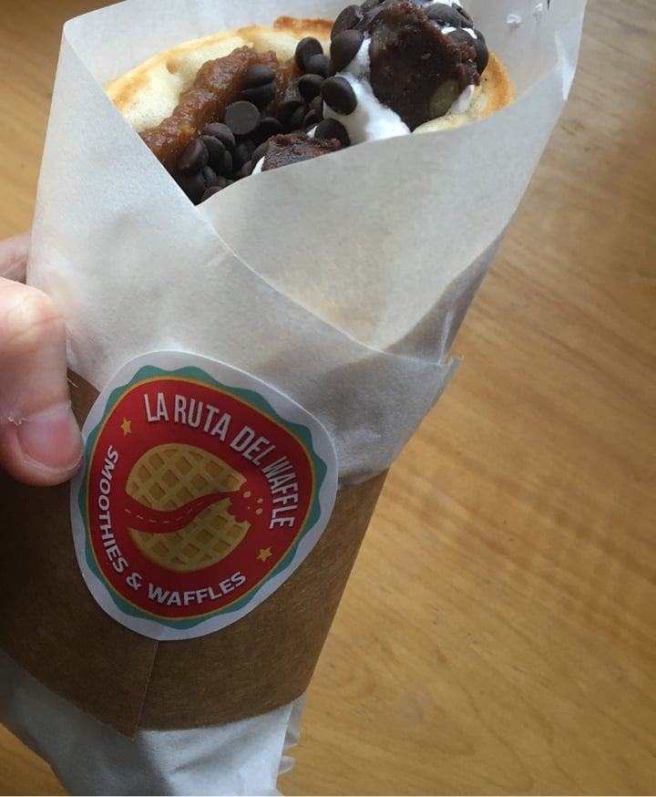 photo of La Ruta Del Waffle Waffle Cheesecake Vegan Brownie shared by @pawbraw on  02 Jul 2020 - review