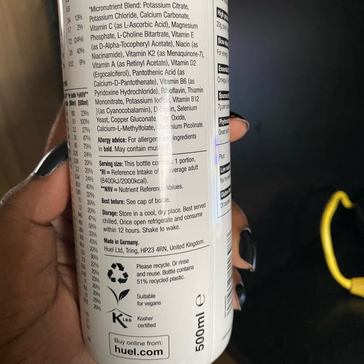 photo of Huel Banana Flavoured Nutritionally Complete Shake shared by @melissashode on  22 Nov 2022 - review