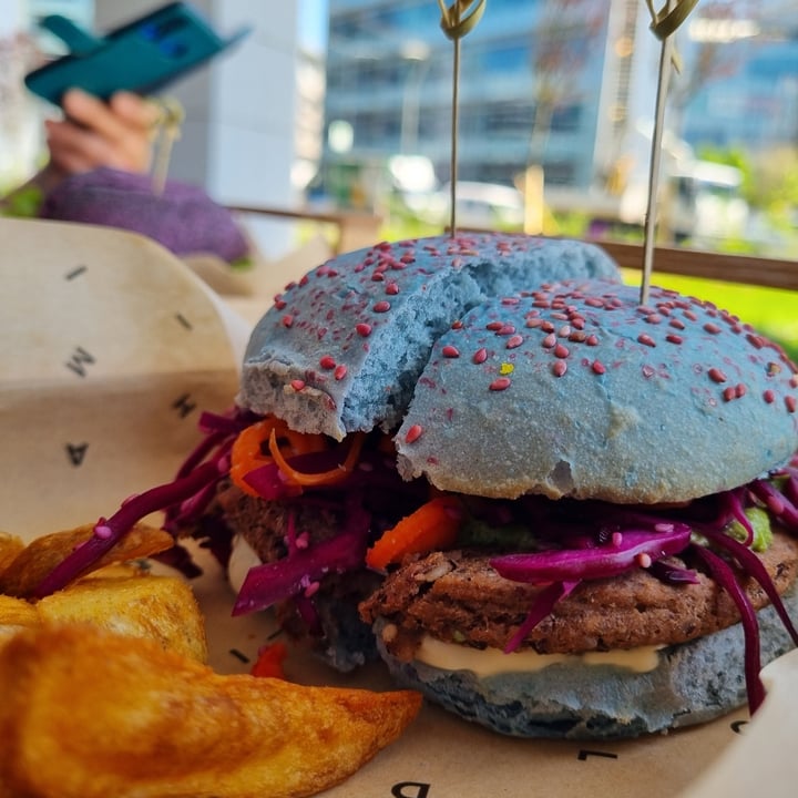 review photo of Flower Burger I Puffi Burger shared by @ellasyoga on 25 Aug 2022 - review