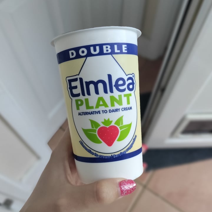 photo of Elmlea Double Cream shared by @maxtherudebunny on  03 Sep 2021 - review