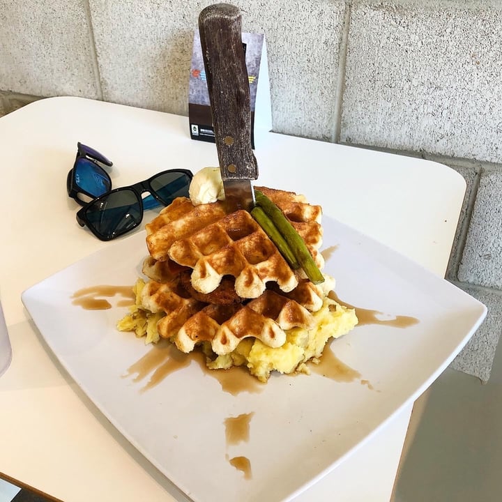 review photo of The Modern Vegan Fried Chicken & Waffles shared by @ryankatz on 27 Mar 2020 - review