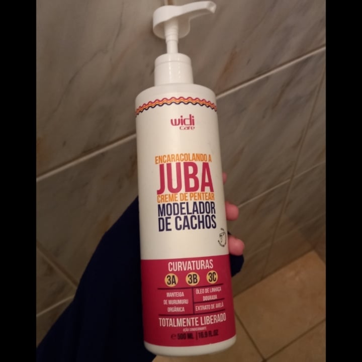 review photo of Widi Care Encaracolando a Juba Creme de Pentear Modelador de cachos shared by @marianatobiaz on 28 Jul 2022 - review