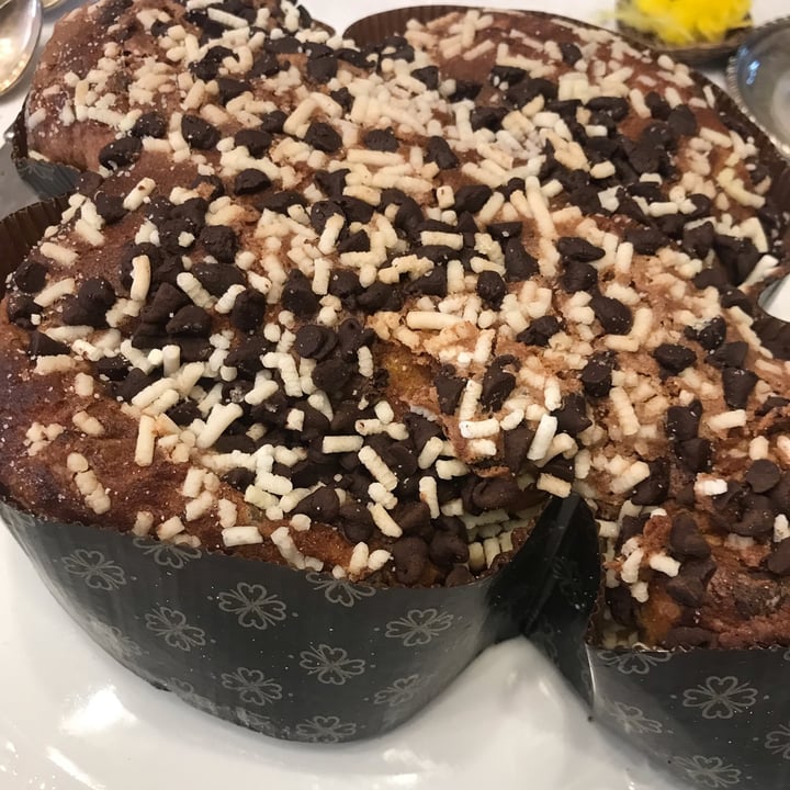 review photo of Antonino Cannavacciuolo Dolce Di Pascqua Vegano Al Cioccolato shared by @suellen on 18 Apr 2022 - review