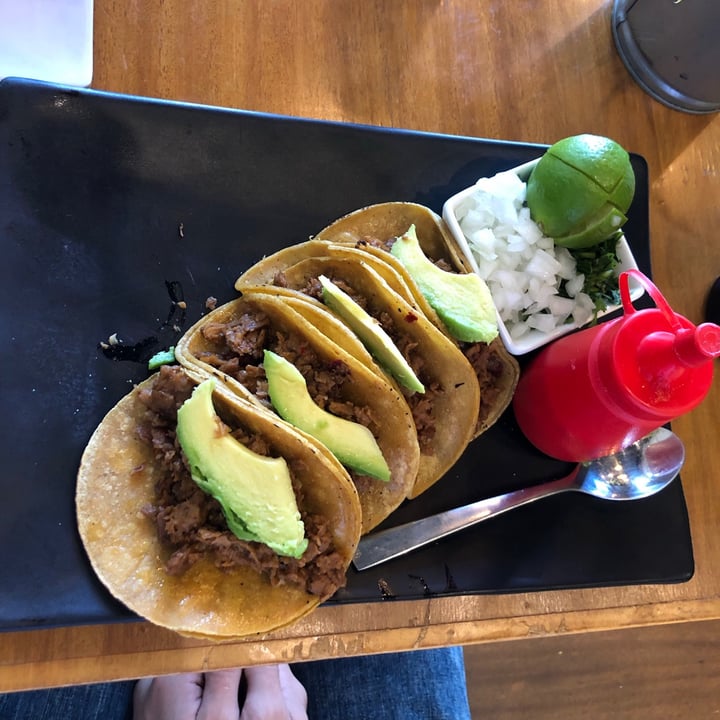photo of Nadis Go Vegan Tacos de arrachera shared by @bluejavexx on  01 Sep 2021 - review