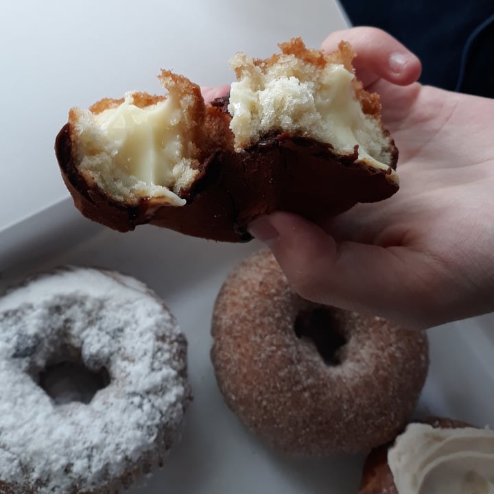 photo of Beacon Doughnuts Vegan Doughnuts shared by @gettewilson on  30 May 2020 - review