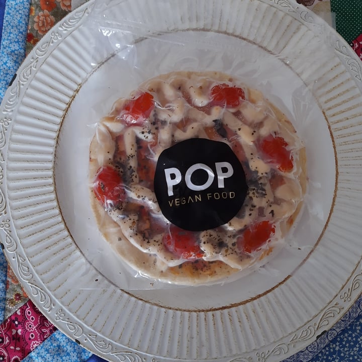 review photo of Pop vegan food Pizza marguerita shared by @alecalo on 19 Apr 2022 - review