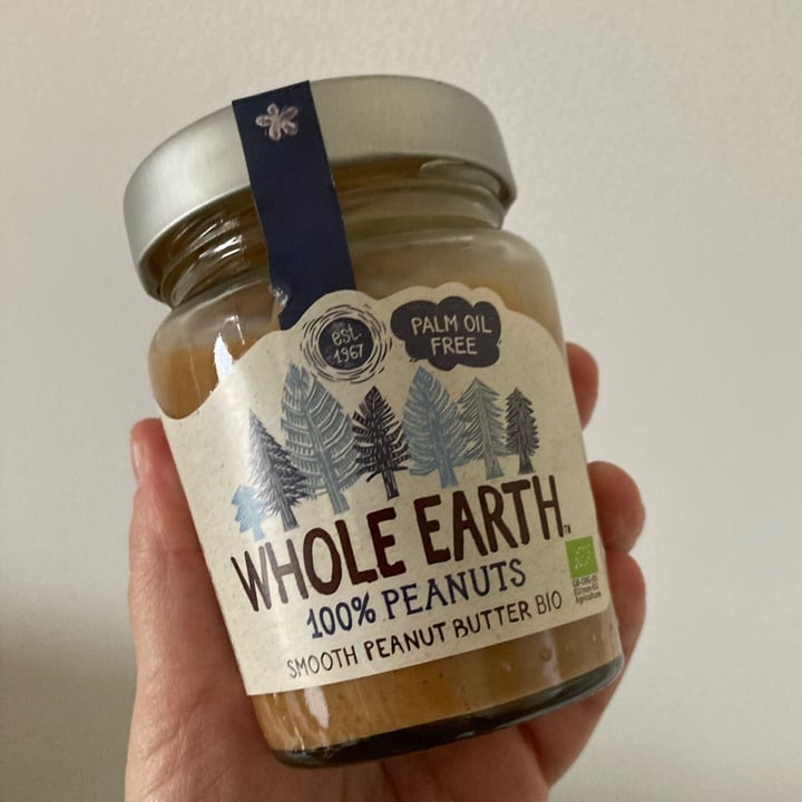 photo of Whole Earth smooth organic peanut butter shared by @sottolapellepodcast on  30 Oct 2021 - review