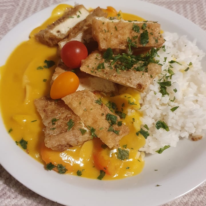 photo of Vegan Express Sesam Tofu in Mangosoße mit Reis shared by @jany666 on  02 Aug 2021 - review