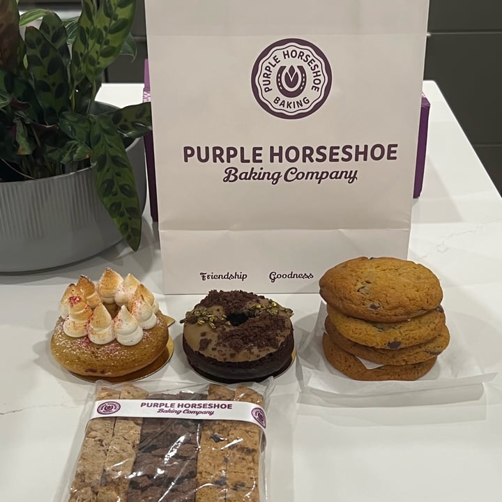 review photo of Purple Horseshoe Baking Co. donuts and chocolate chip cookies shared by @stephaniebraganza on 31 Jul 2022 - review