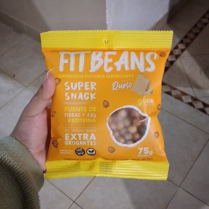 photo of Fitbeans Garbanzos tostados sabor queso shared by @lizcastillo on  15 Sep 2021 - review