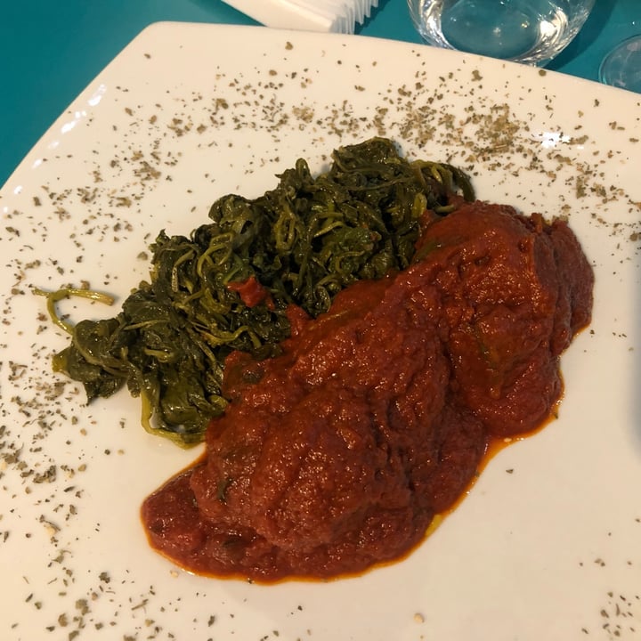review photo of Cavoli Nostri Polpette Di Lenticchie Con Sugo E Friarelli shared by @serrydl on 06 Jul 2022 - review