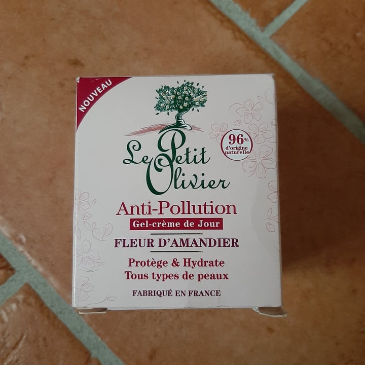 photo of Le Petit Olivier Anti- pollution Gel shared by @marte on  13 Jan 2021 - review