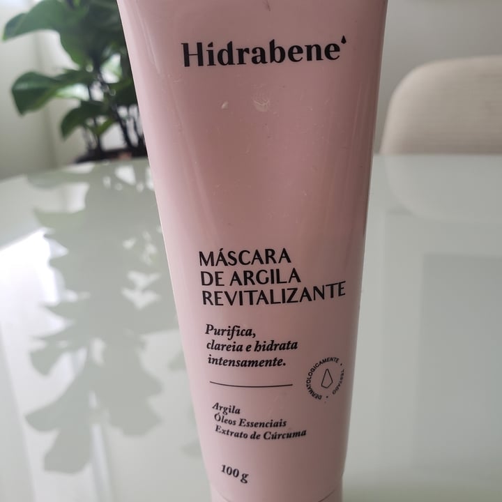 review photo of Hidrabene Máscara de Argila Revitalizante shared by @lilian-goncalves on 16 Apr 2022 - review
