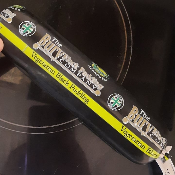review photo of The Bury Black Pudding Company Vegetarian Black Pudding shared by @larisaprelicz on 25 Jan 2021 - review