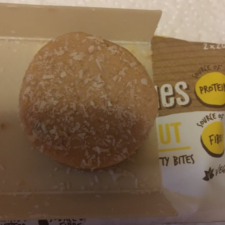 review photo of Luv & Co. Lemon Coconut - No Bake Cookies shared by @sfhvlk on 21 Jun 2021 - review