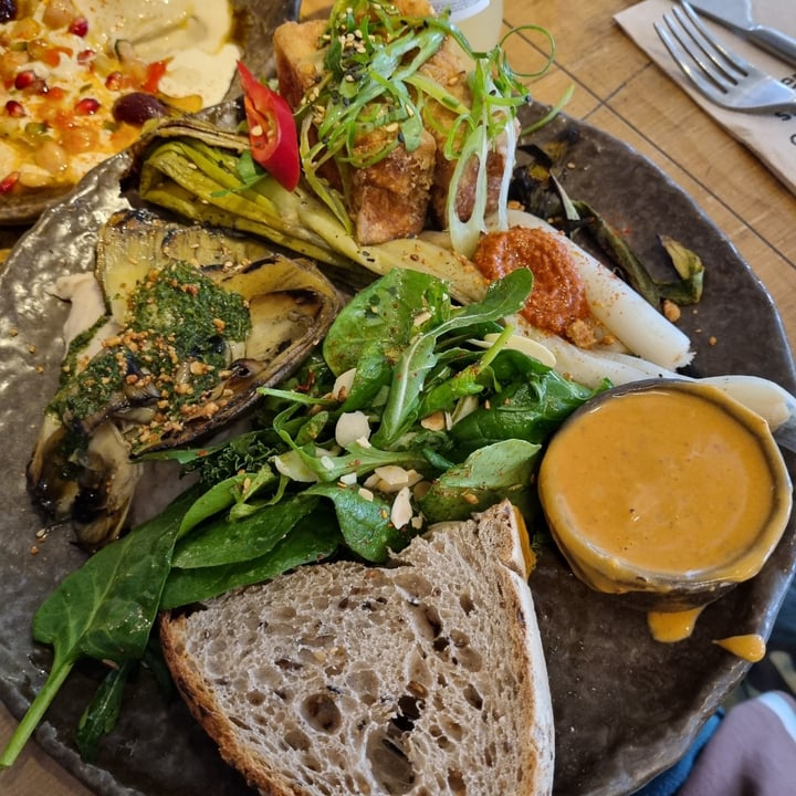 review photo of Honest Greens Velázquez Market plate shared by @safariveg on 16 Mar 2022 - review