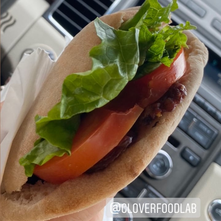 photo of Clover Food Lab Mayor Menino Soy BLT shared by @veganmeatball on  20 Feb 2021 - review