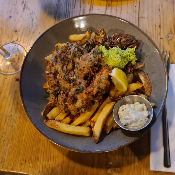 photo of Stereo fish and chips shared by @libbymw on  22 Jul 2022 - review