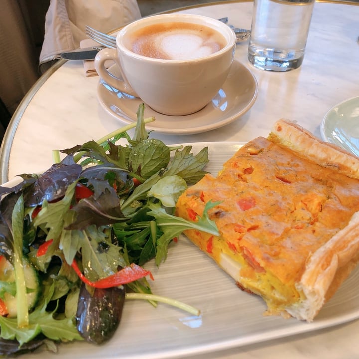 review photo of Grater Goods Deli Quiche shared by @lino on 19 Oct 2019 - review