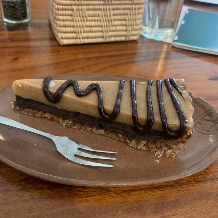 photo of Backyard Cafe Salted Caramel Chocolate Tart shared by @tiascaz on  15 Oct 2022 - review