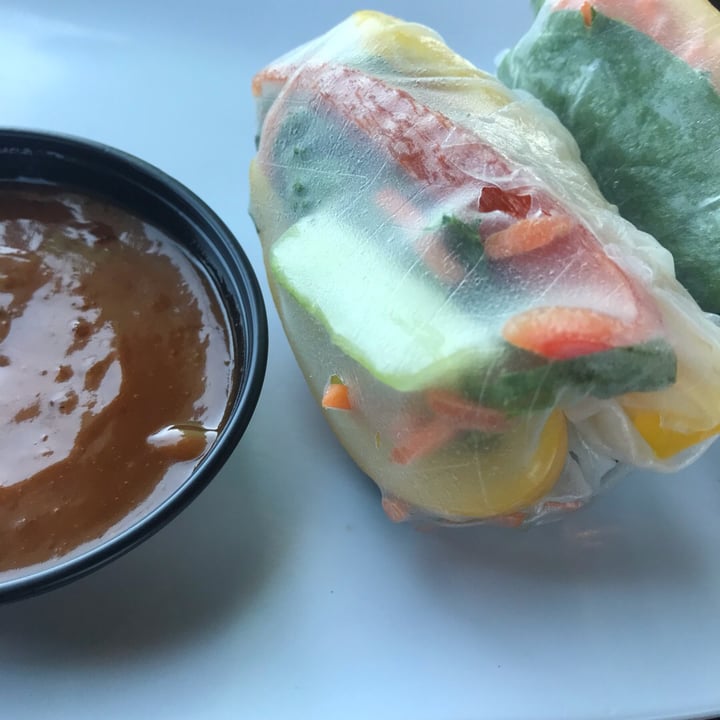 photo of The Chopped Leaf Vegan salad rolls shared by @angelinaoguma on  31 Jul 2019 - review