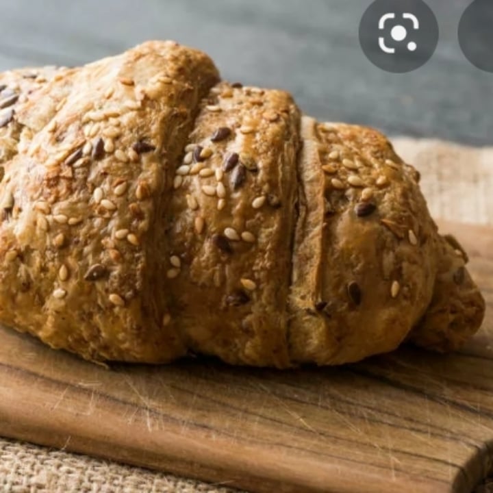 review photo of Bar Il Veliero Brioche Vegana Melograno shared by @greta1 on 21 Apr 2022 - review
