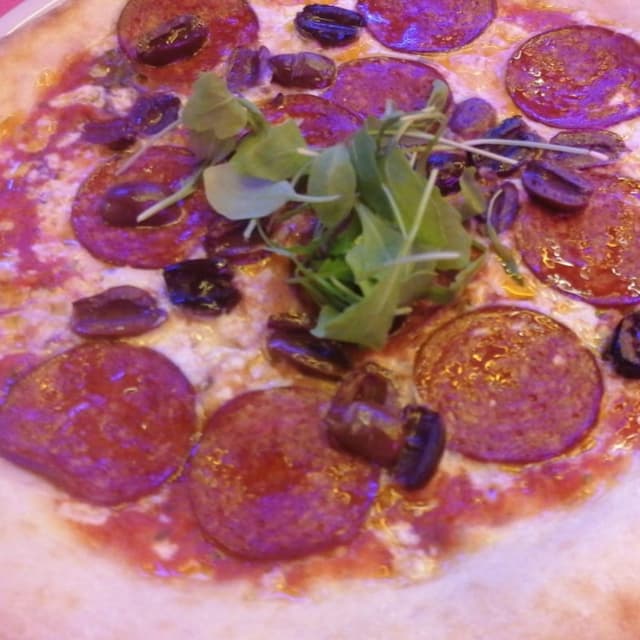 Foto do prato “Pizza pepperoni picante”