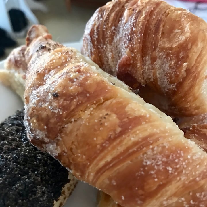 review photo of Biota panaderia Facturas shared by @aixacabral on 25 Sep 2022 - review