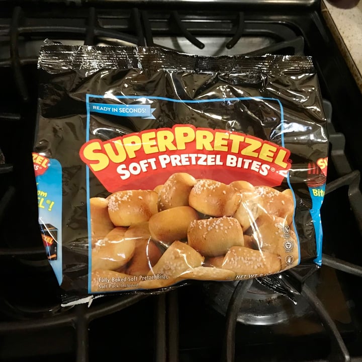 photo of SuperPretzel Soft Pretzel Bites shared by @oddish on  02 Aug 2021 - review