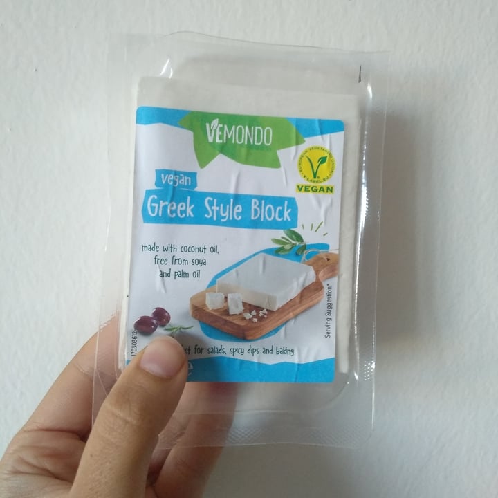 review photo of Vemondo Vegan Greek Style Block shared by @sabrino on 21 Nov 2021 - review