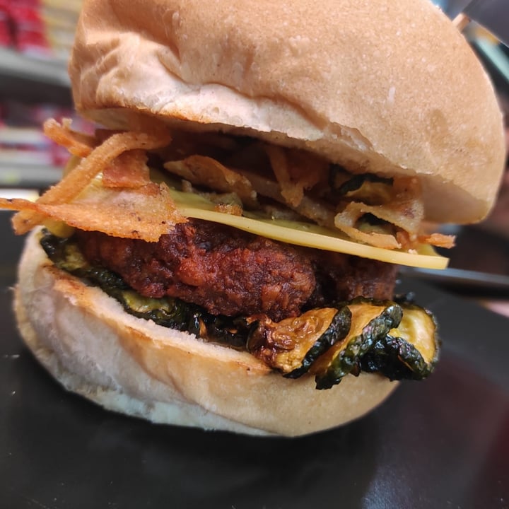 photo of Burger's bro' Nero Veg shared by @ste97 on  07 Sep 2022 - review